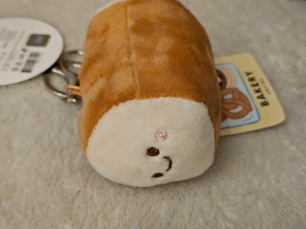 Assorted Plush Keychains - Cute & Collectible! image indicator(4)