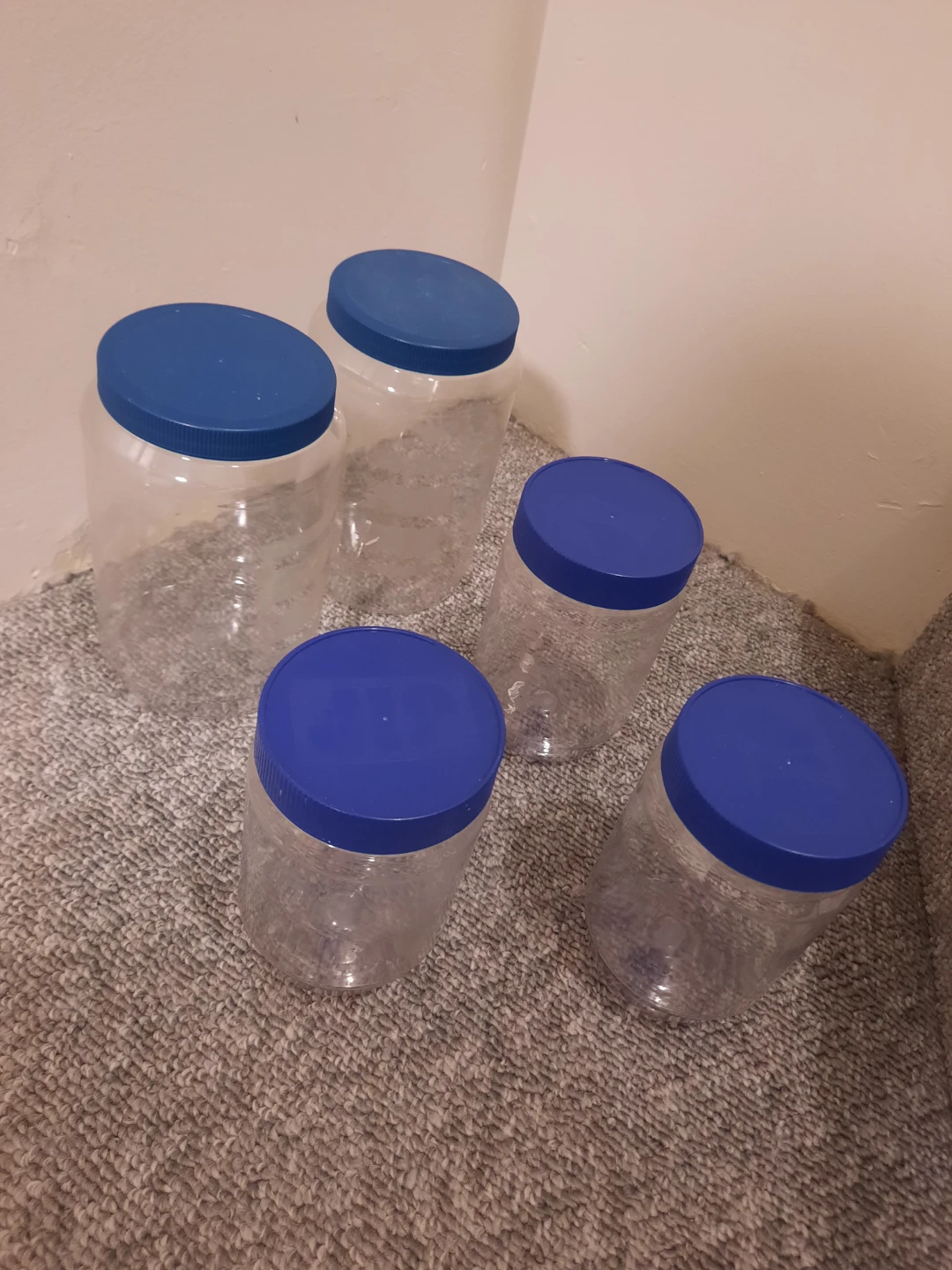 Plastic Storage Containers - Set of 5 - photo 2
