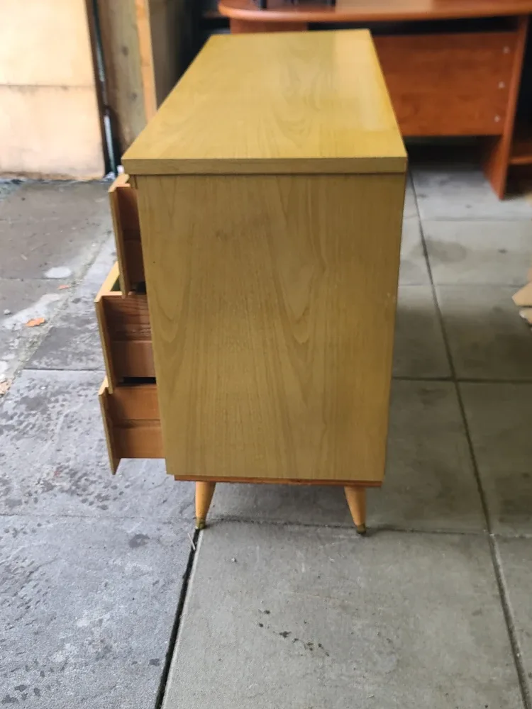 Vintage Blonde 6-Drawer Dresser image indicator(5)