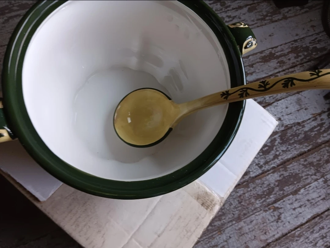 Carol Rowan Ceramic Soup Tureen with Ladle. "#cleanout" - photo 5