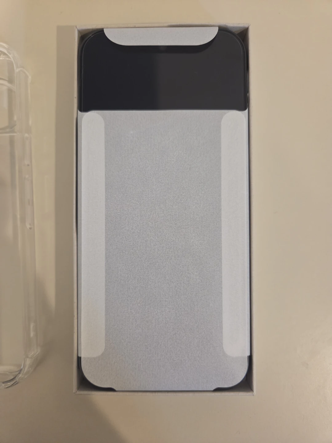Brand new Google Pixel 9 - Obsidian Black 128gb - photo 2