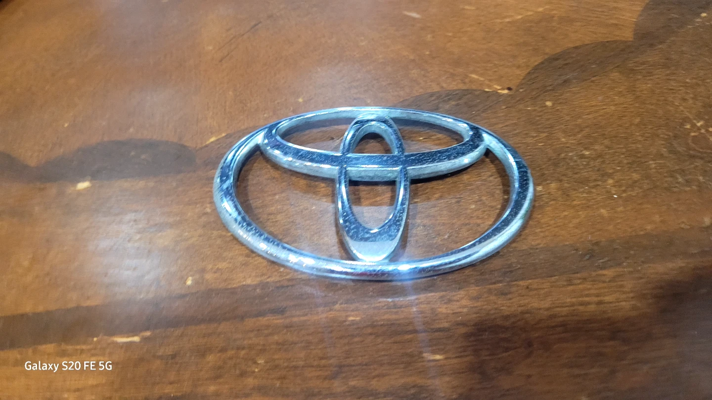 Toyota Car Emblem - photo 5