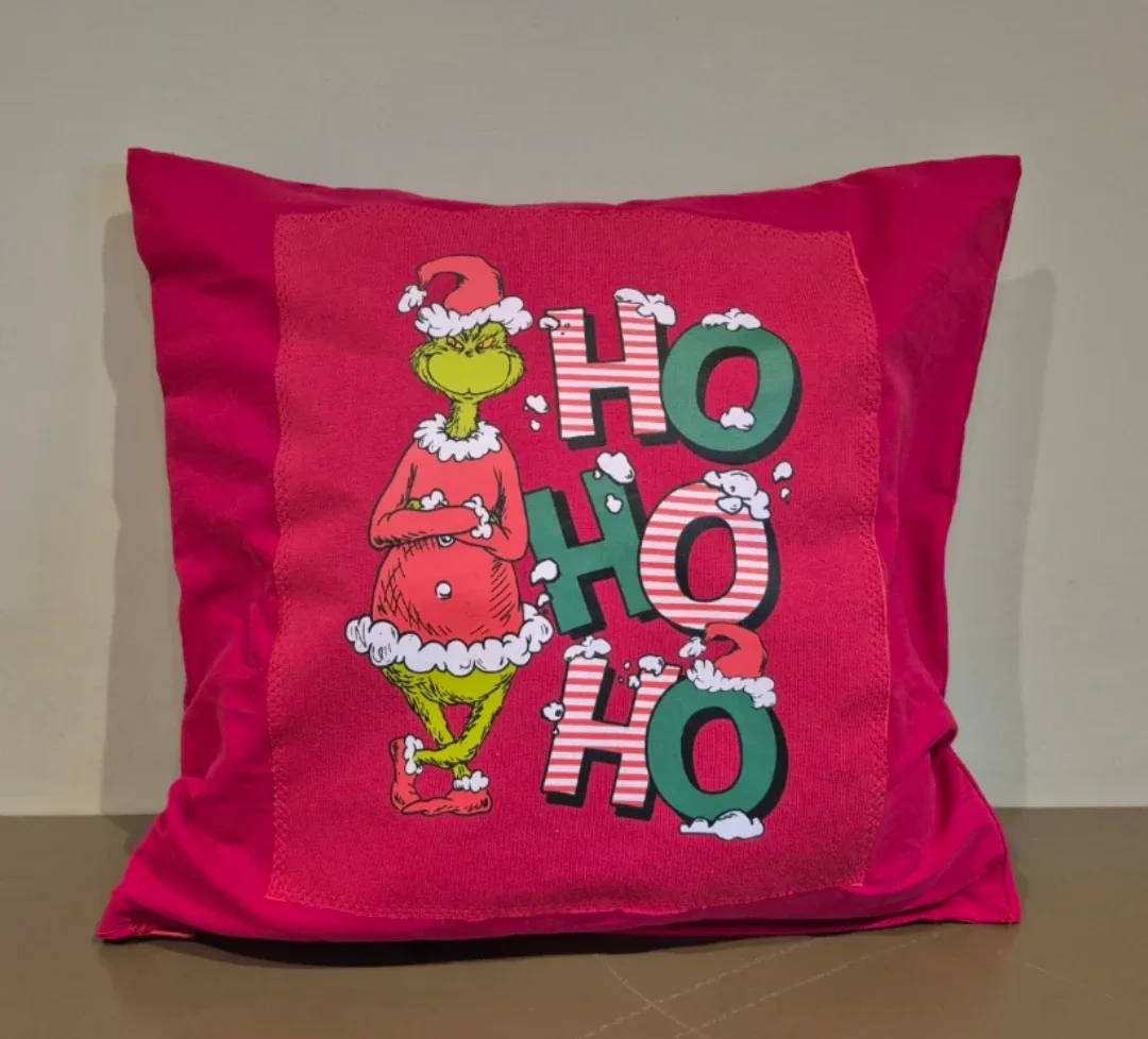 Grinch 'Ho Ho Ho' Throw Cushion