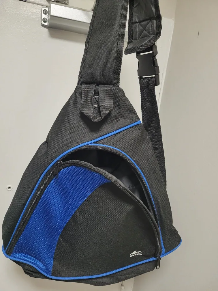 Invesco Sling Bag - Black & Blue image indicator(4)