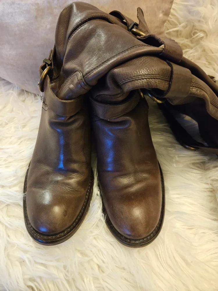 Dessai Brown Leather Knee High Boots Size 6 image indicator(5)