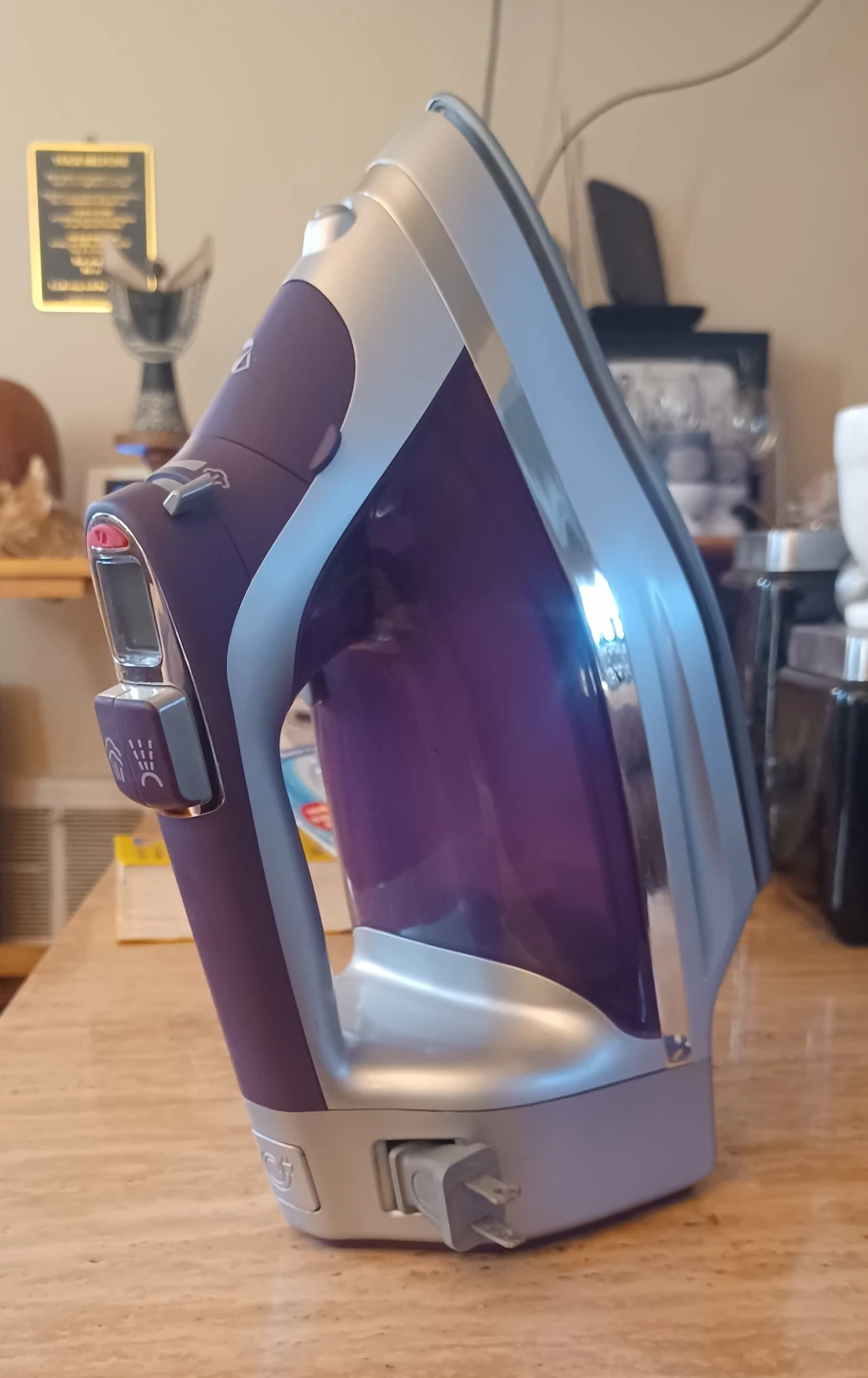 Durathon Iron & Ironing Board - photo 2