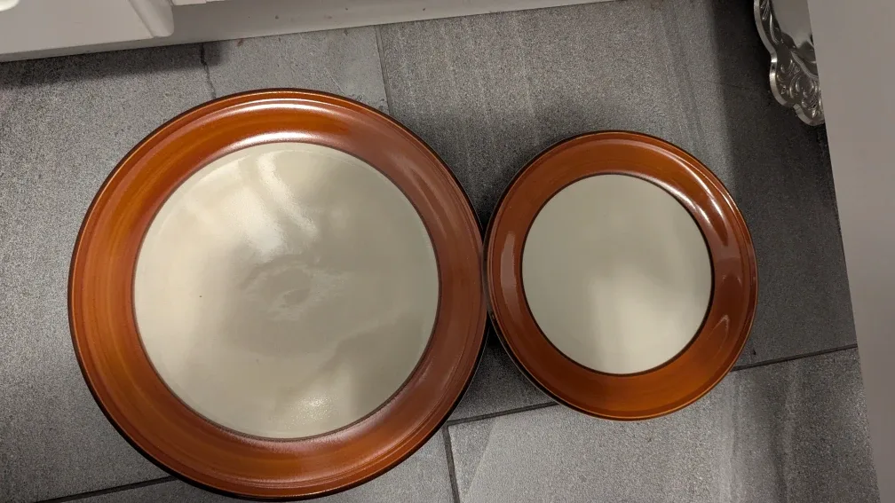 Vintage Stoneware Dinnerware Set image indicator(2)