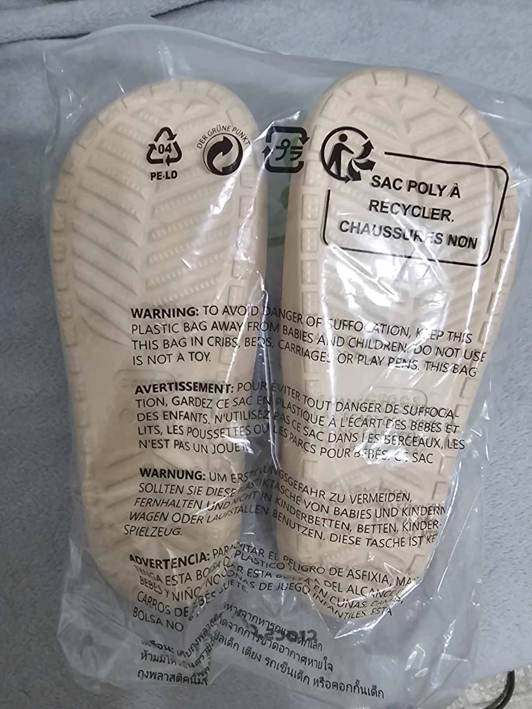 New Crocs slides - photo 2