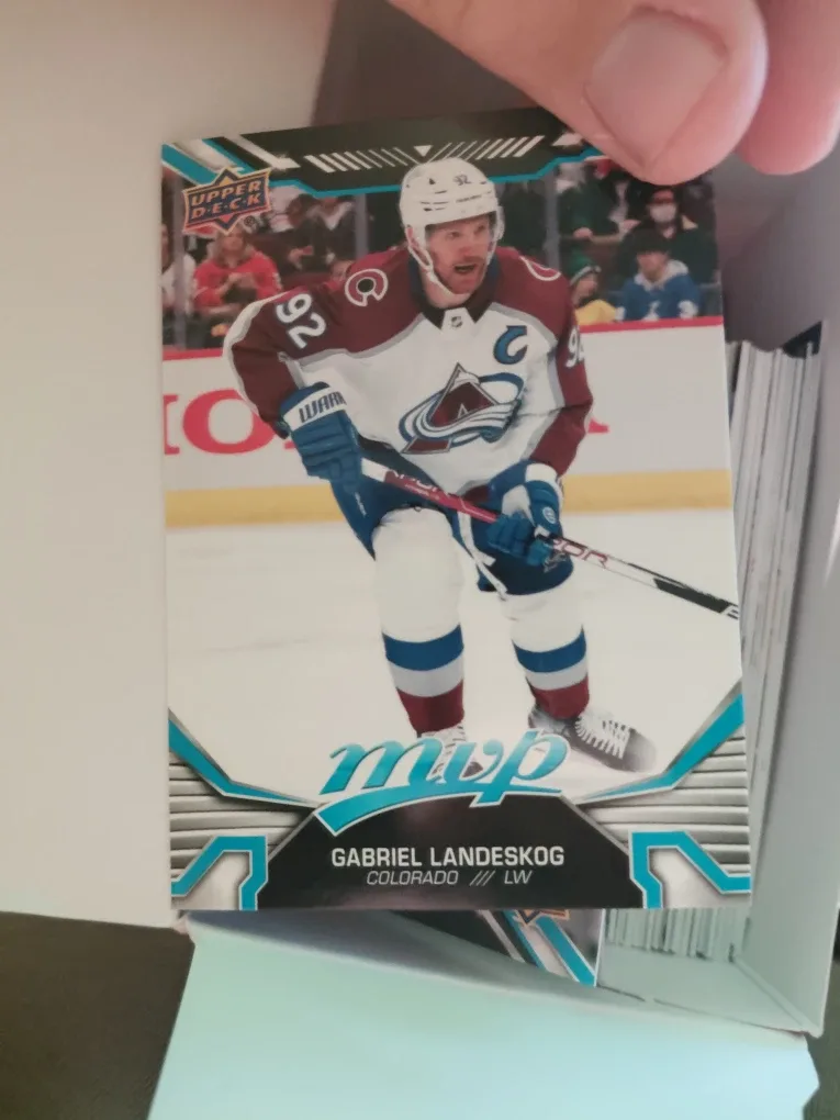 Upper Deck Hockey Cards - Gabriel Landeskog #Cleanout image indicator(4)