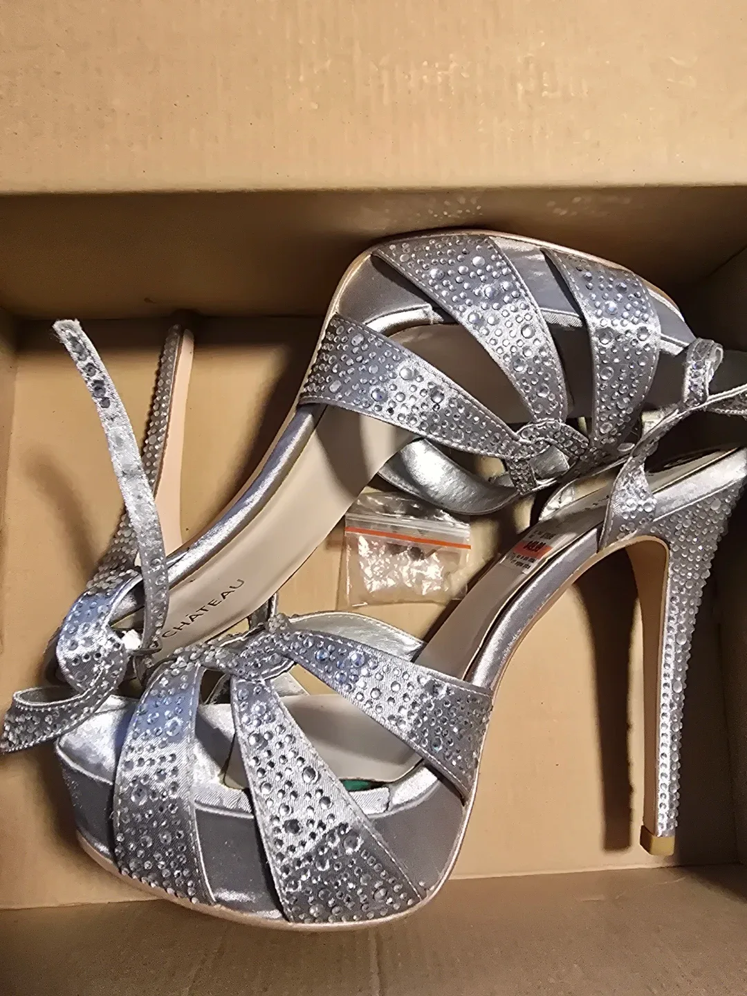 Le Chateau Silver Heels - Size 9