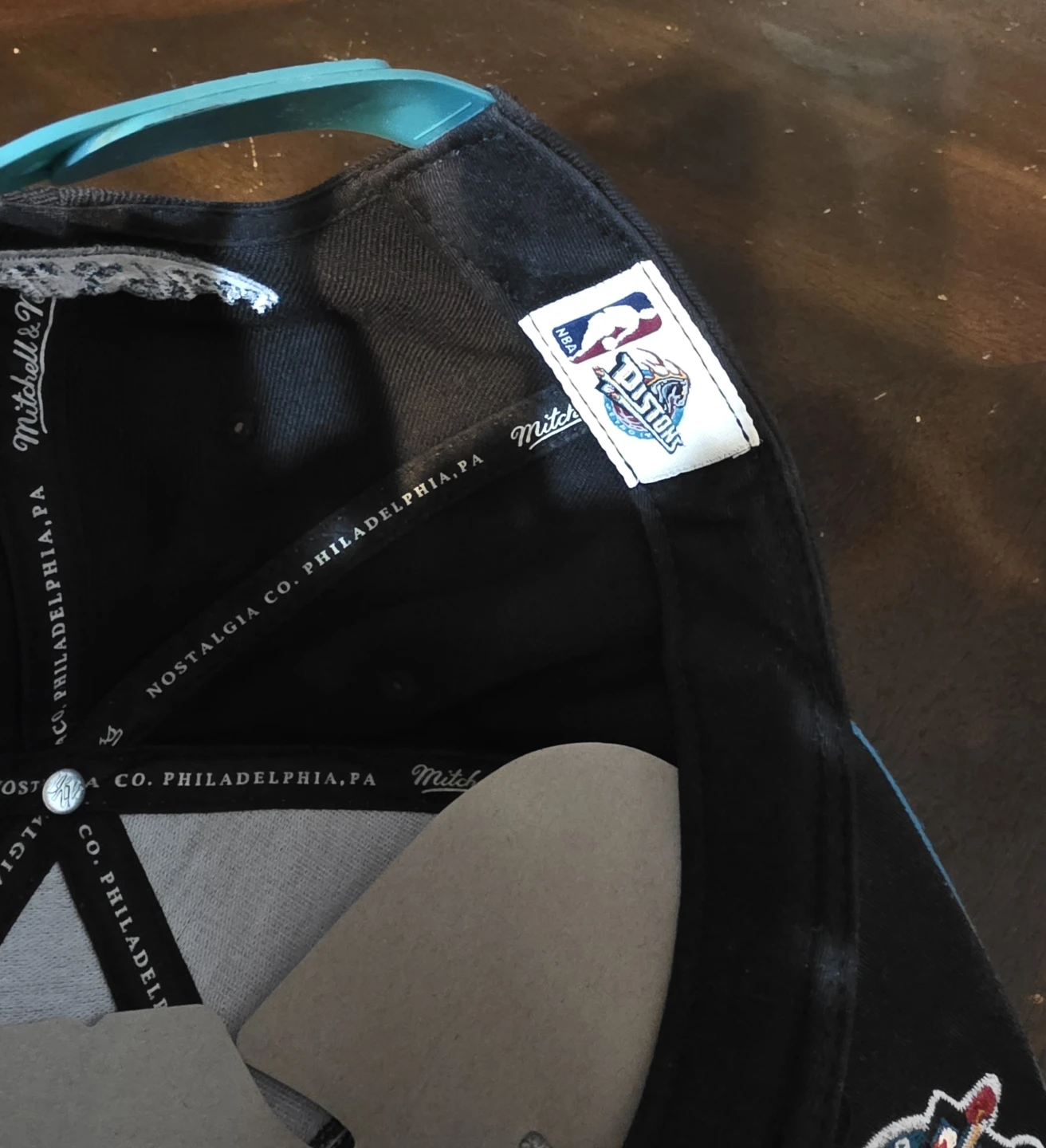 Mitchell & Ness Detroit Pistons Adjustable Hat - photo 5