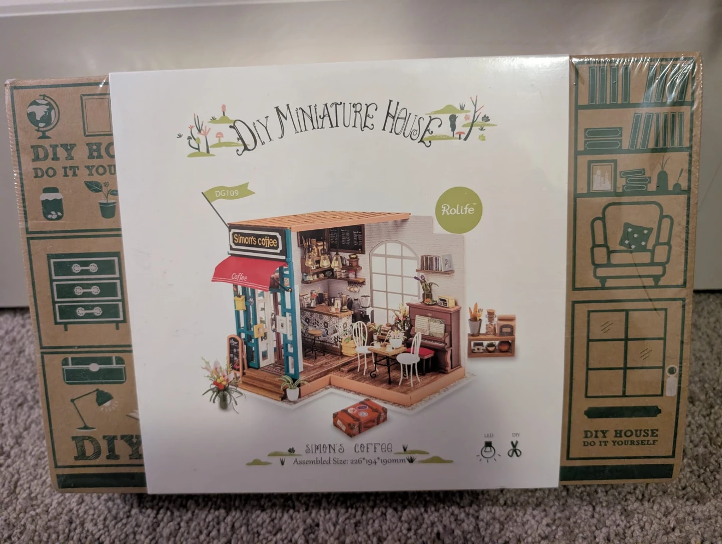 Rolife DIY Miniature Coffee House Kit New - photo 2