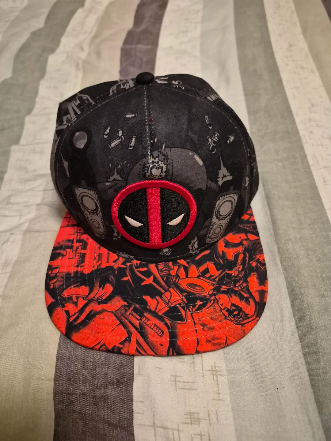 Marvel Deadpool Snapback Hat - New with Tags!
