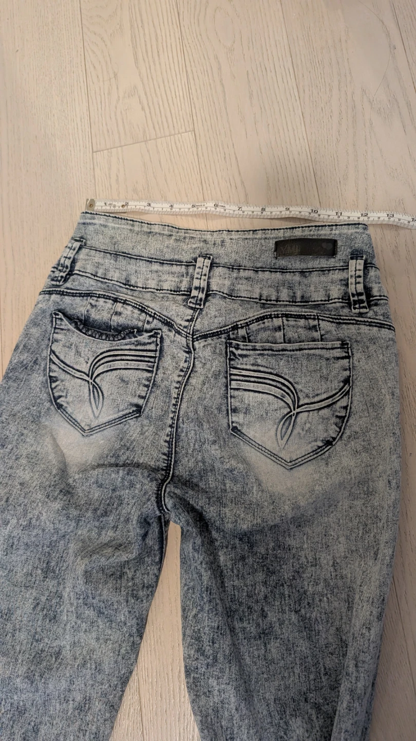 YMI WannaBettaButt Jeans - Size 5 - photo 2