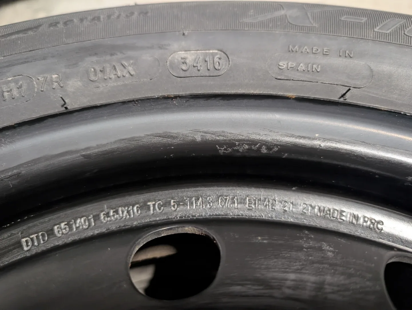 Michelin X-Ice 205/60R16 Winter Tire image indicator(5)