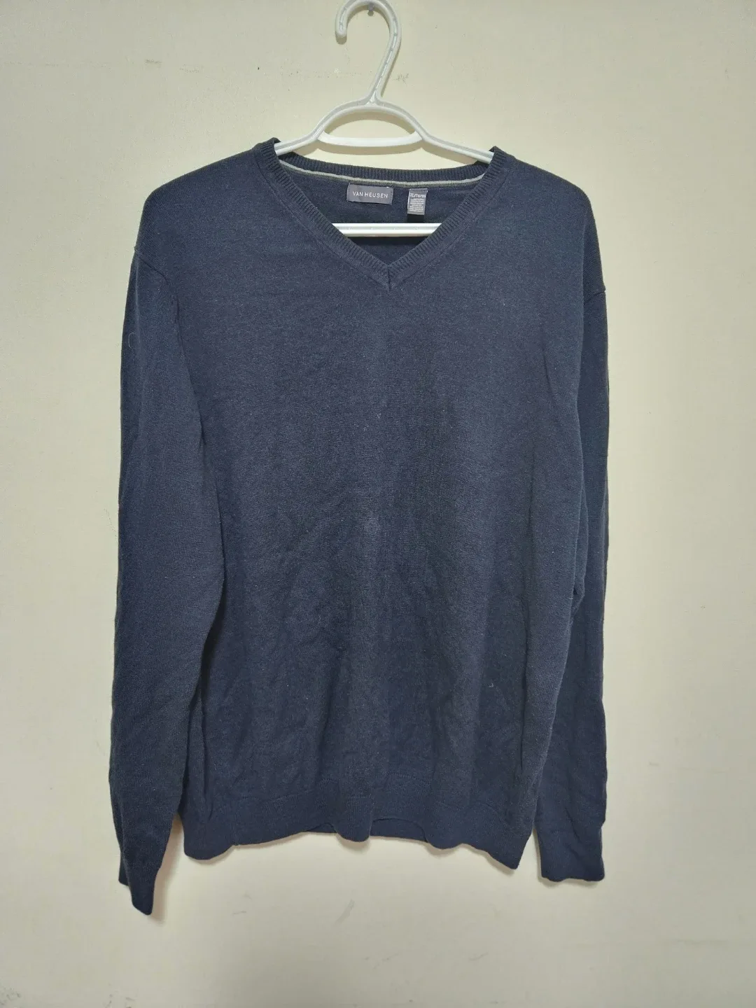 #Cleanout Van Heusen V-Neck Sweaters - XL image indicator(7)