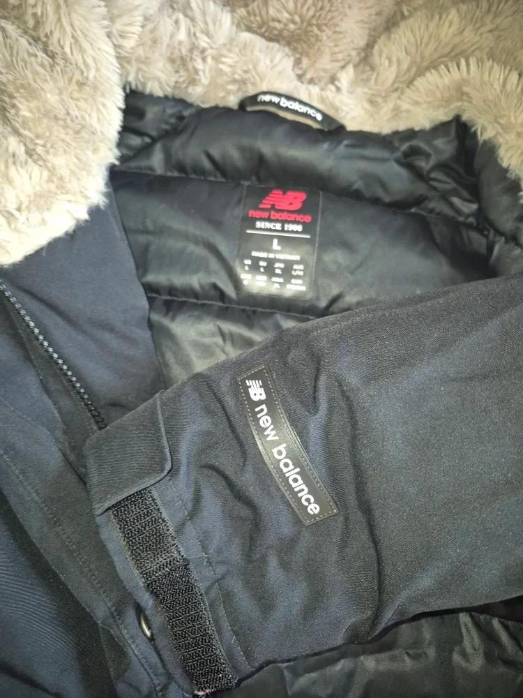New Balance Black Winter Coat - Size L