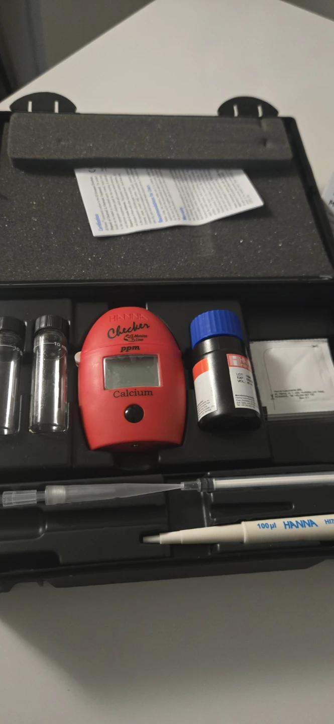 Hanna Instruments HI758 Checker Handheld Colorimeter - photo 2