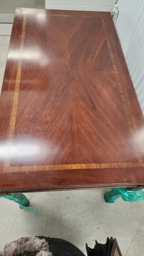 Wooden Desk with Lion Carvings image indicator(5)