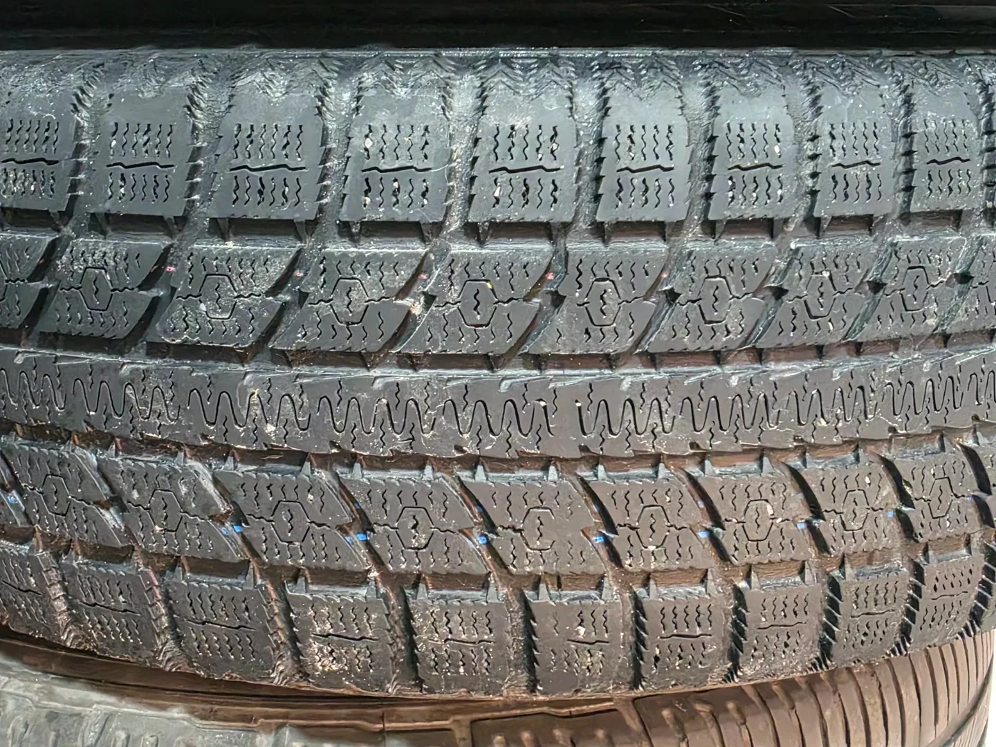 Winter Tires & Rims for Toyota Highlander image indicator(9)