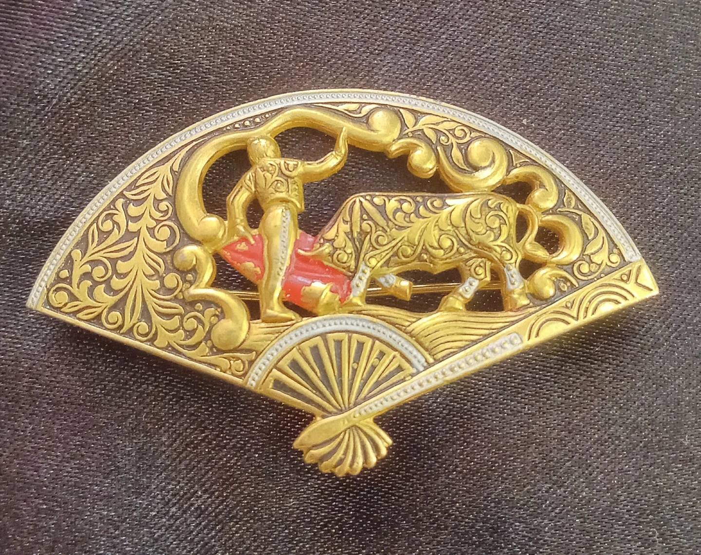 Vintage Brooches