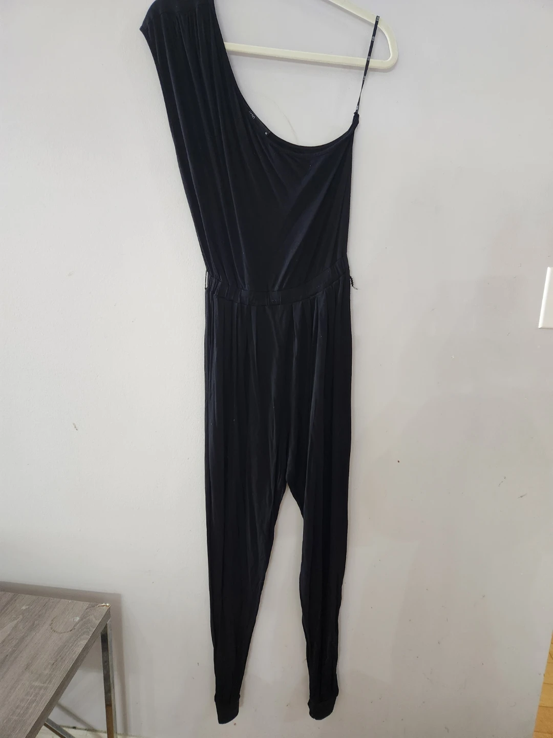 Bedo off the shoulder jumper