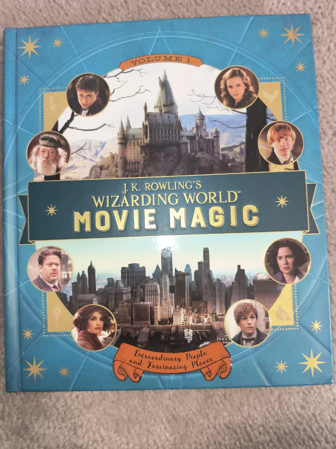J.K. Rowling's Wizarding World Movie Magic Book