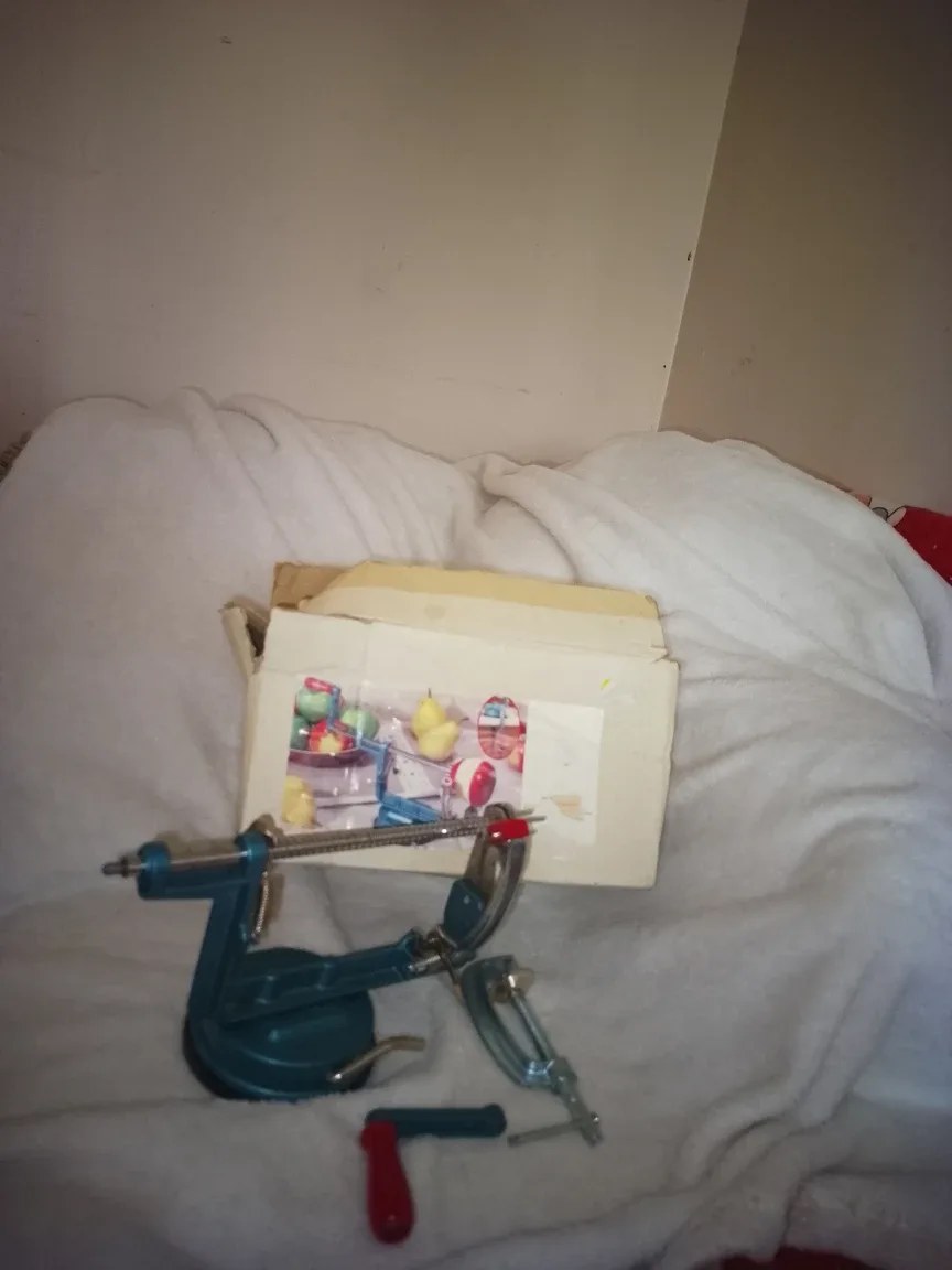#cleanout Apple Peeler Corer Slicer image indicator(2)