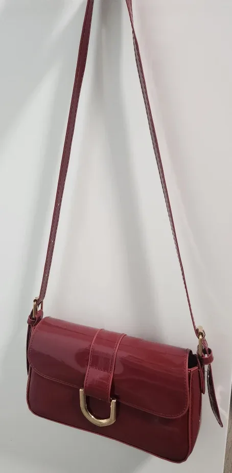 Assorted Fashion Handbags image indicator(3)