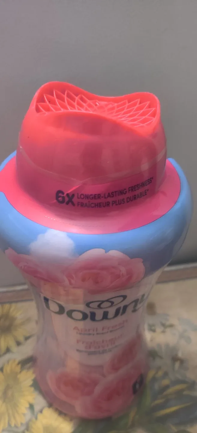 Downy April Fresh Laundry Scent Booster image indicator(4)