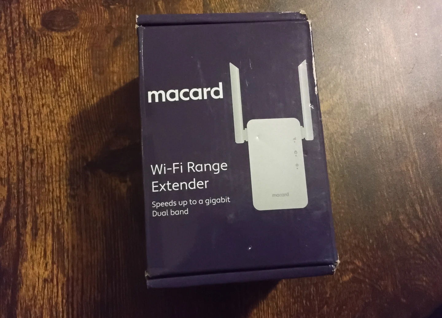 Macard  WiFi Range Extender - New in Box