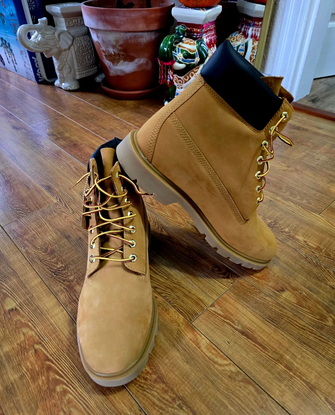 Timberland Boots Classic 6 Inches Mens Size 10 US image indicator(5)