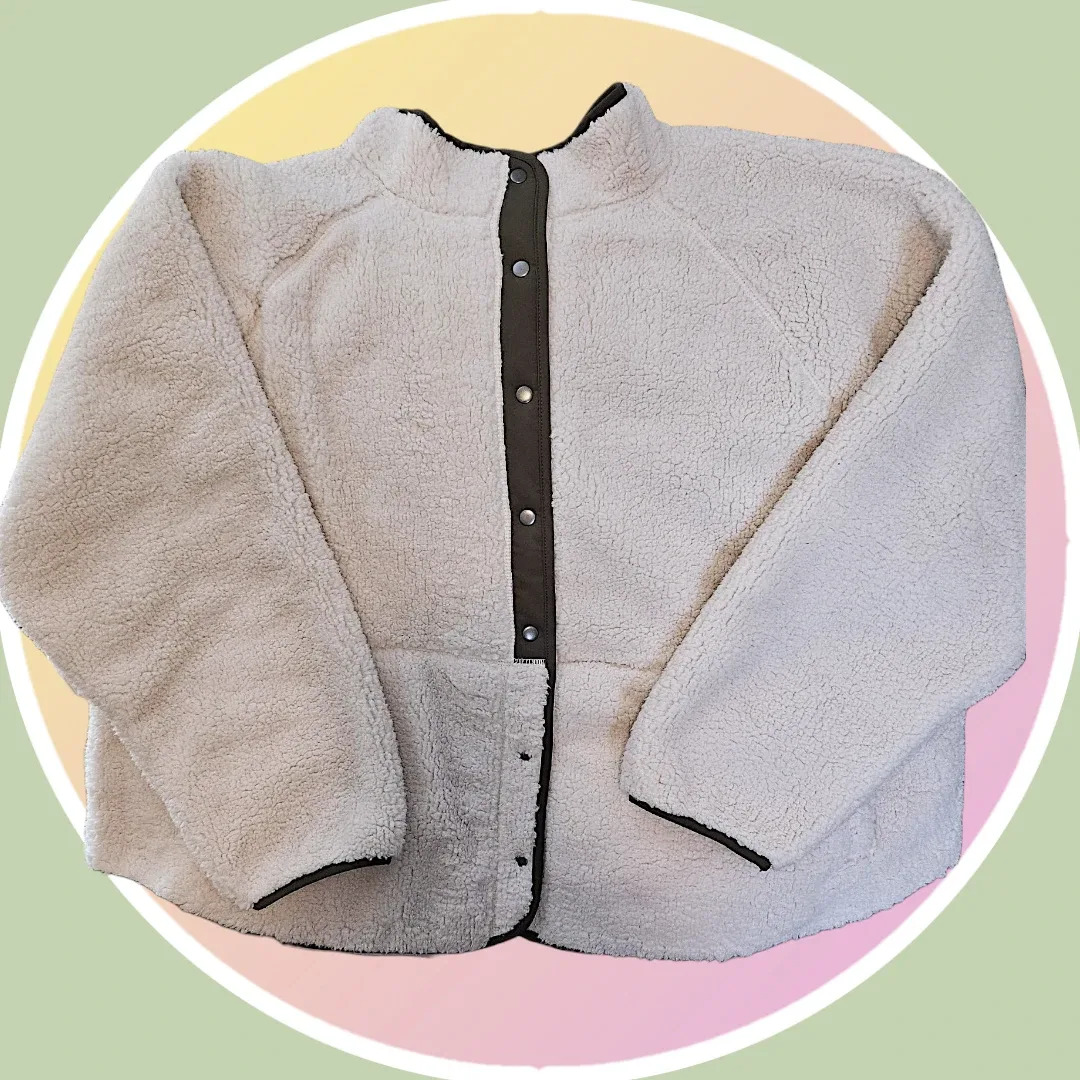 #Cleanout ♻️ NWT Sz 2X Sherpa Fleece Jacket w Pockets image indicator(4)