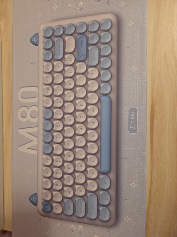 IQuinix mechanical keyboard