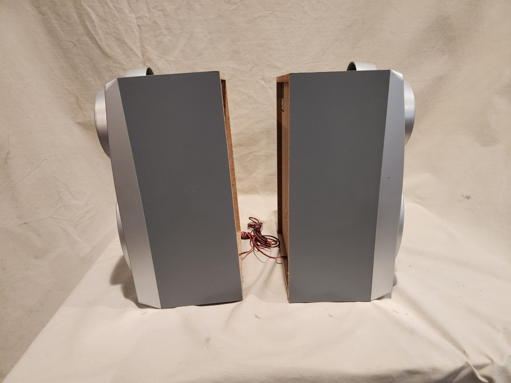 RCA RS2653 Bass Reflex Speakers - photo 2