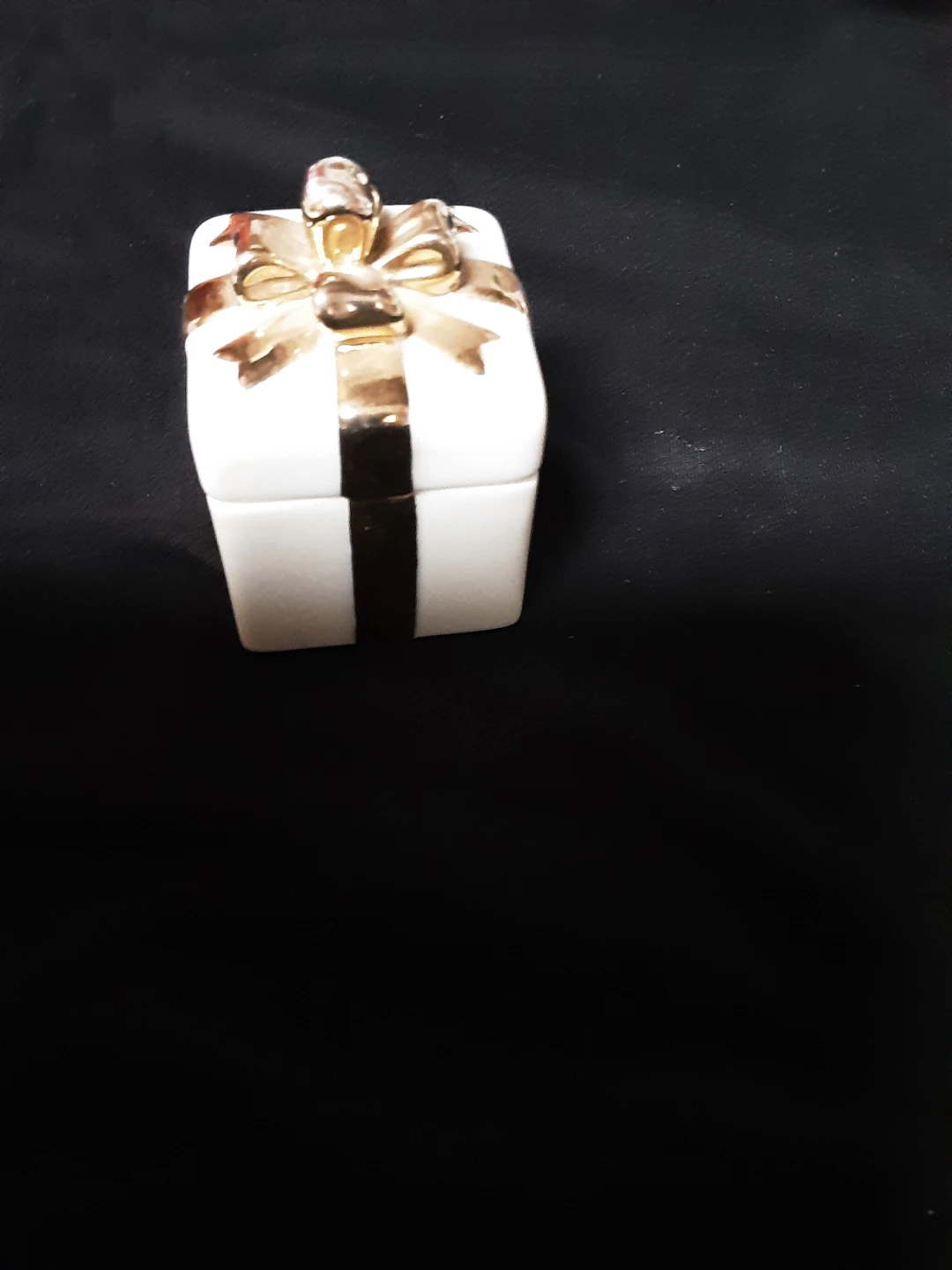 Lenox Handcrafted Gift Box Trinket Box