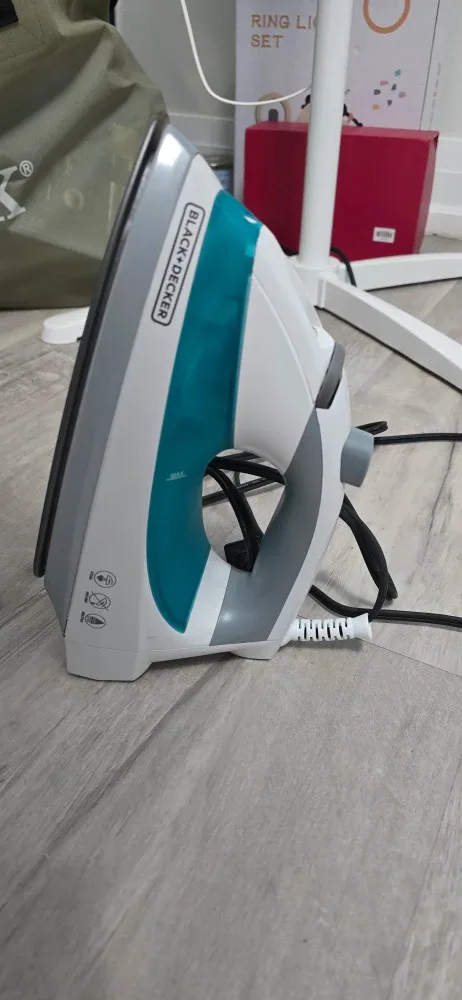 Black+Decker Iron - Great Condition!