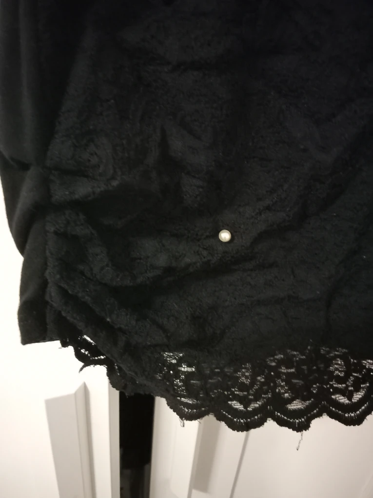 Osborne Black Lace Top - photo 3