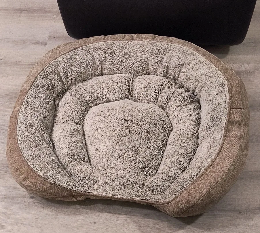 Top Paw Oval Lounger Tan Dog Bed