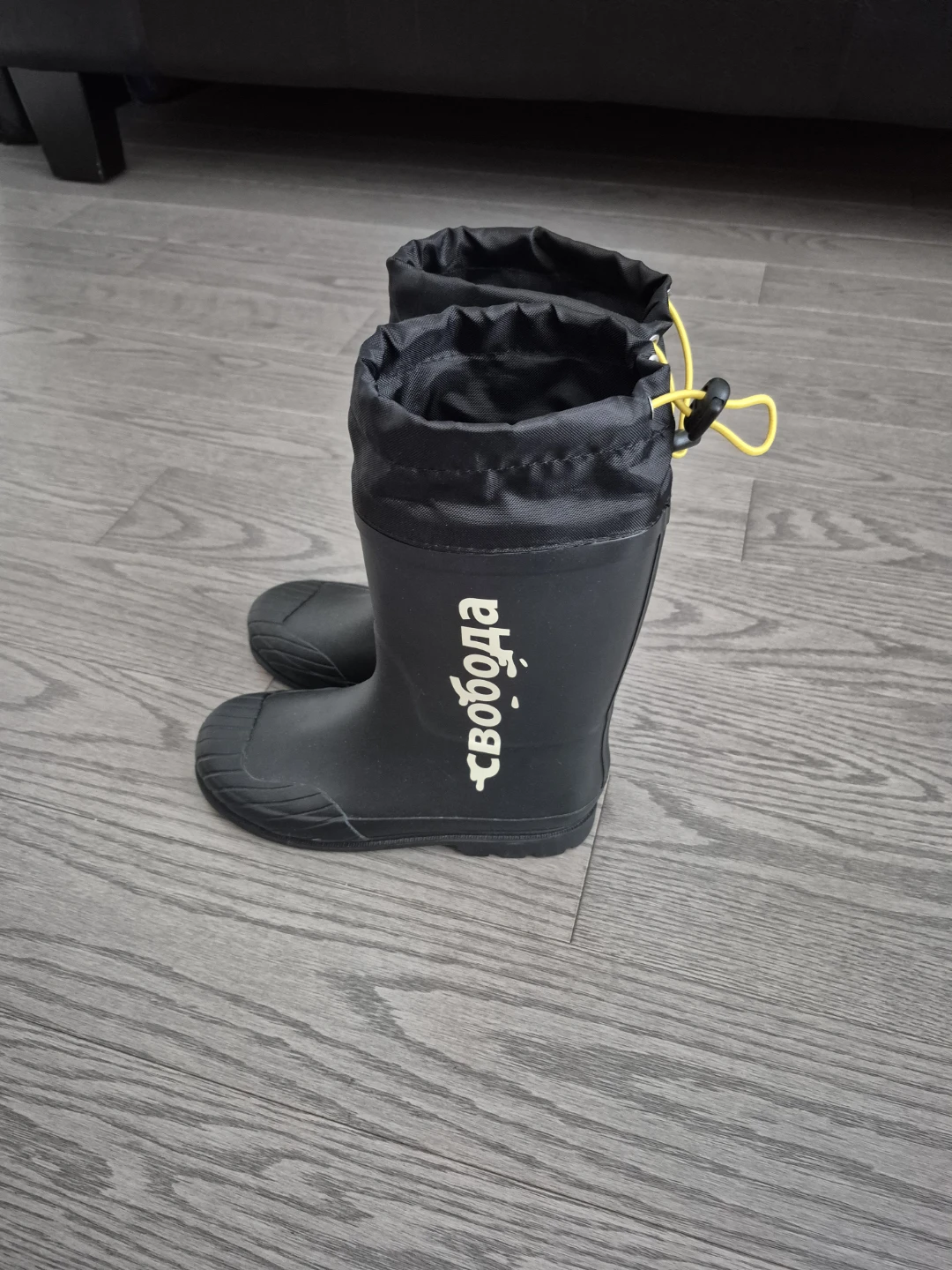 Zara  Black Rubber Rain Boots for boys - photo 2