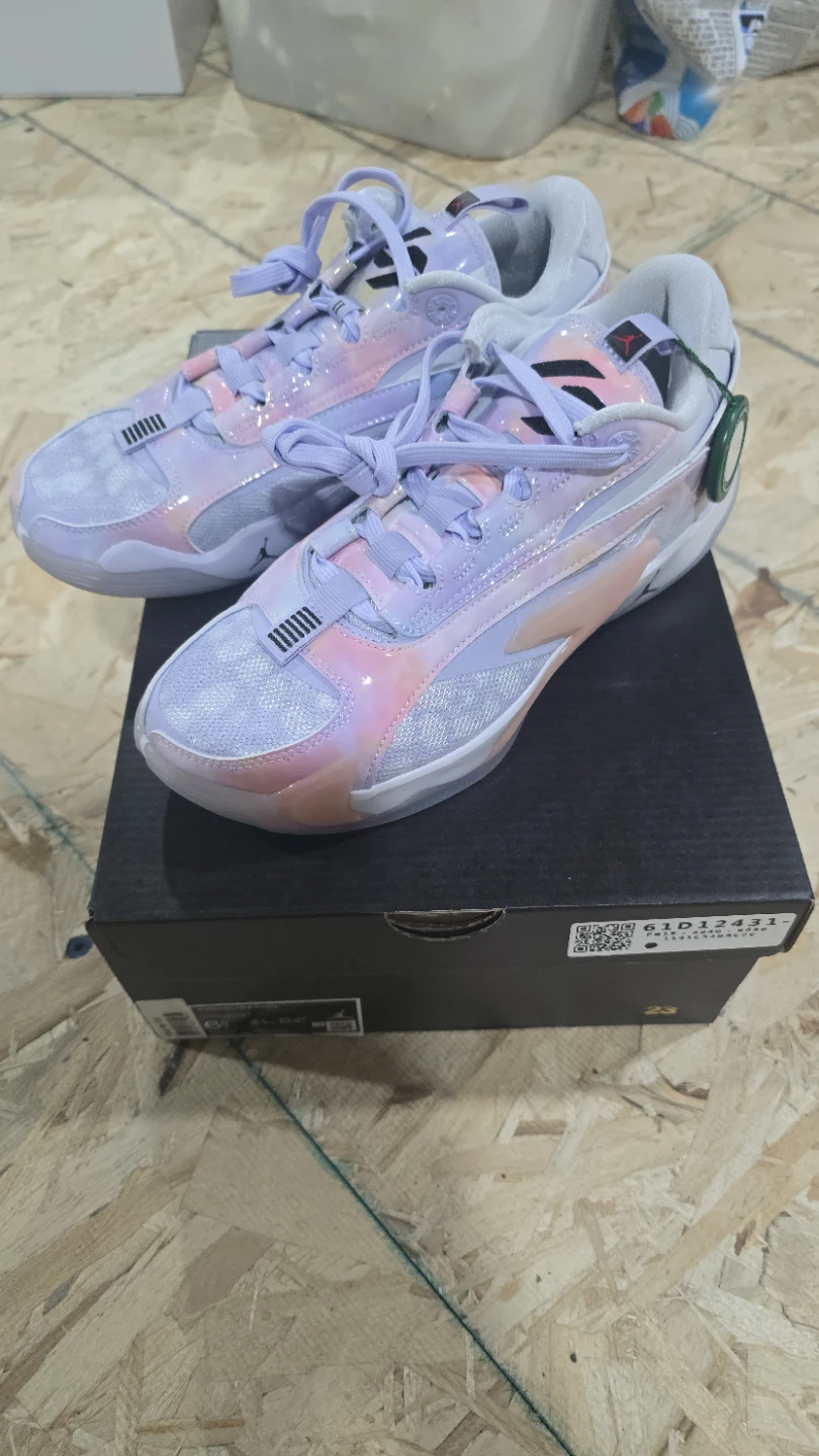 Jordan Luka 2 (GS) Size 6.5 Youth