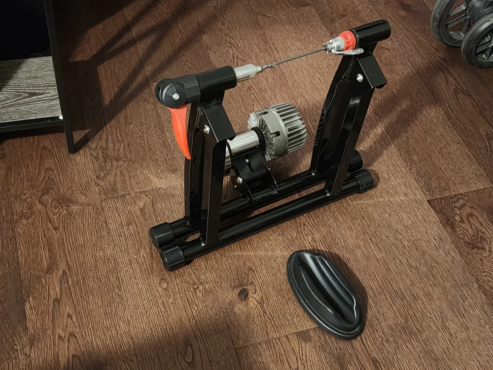 Bike Trainer Stand - photo 3