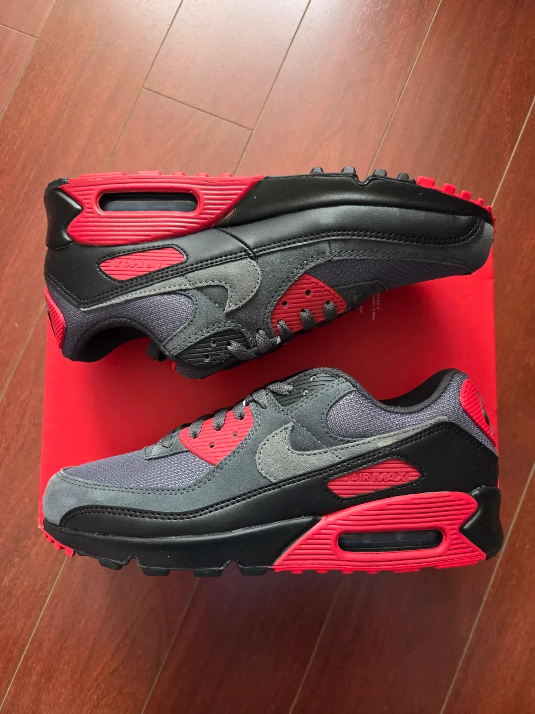 Nike Air Max 90 - Smoke Grey Fire Red