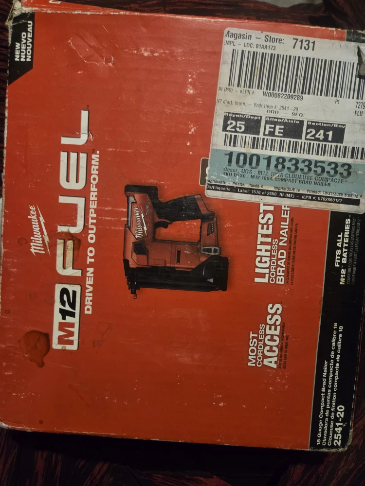 Milwaukee M12 FUEL 18GA Compact Brad Nailer
