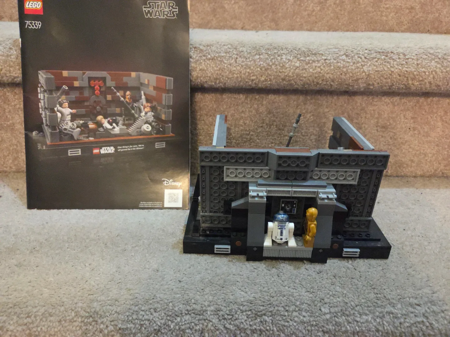LEGO Star Wars Death Star Diorama 75339 image indicator(3)