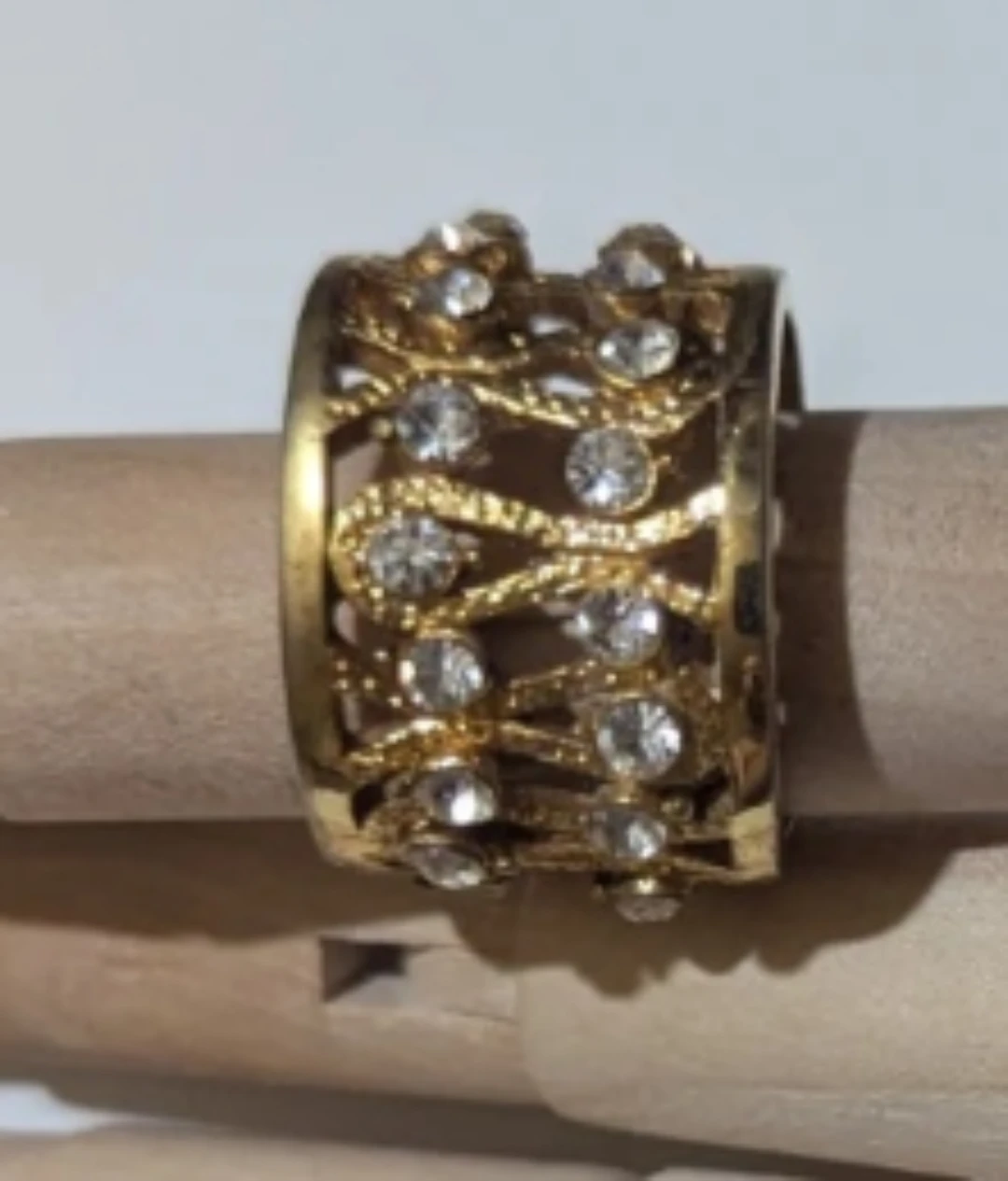 Gold Tone Ring with Rhinestones