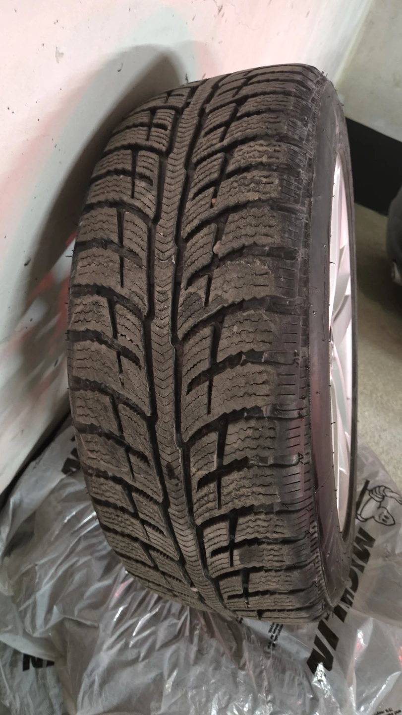 Bf Goodrich Winter Tire 205/55R16 91T - photo 2