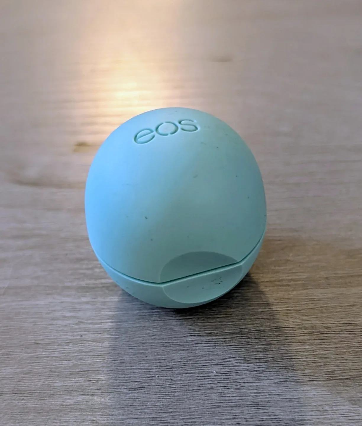 Brand New EOS Lip Balm Sphere