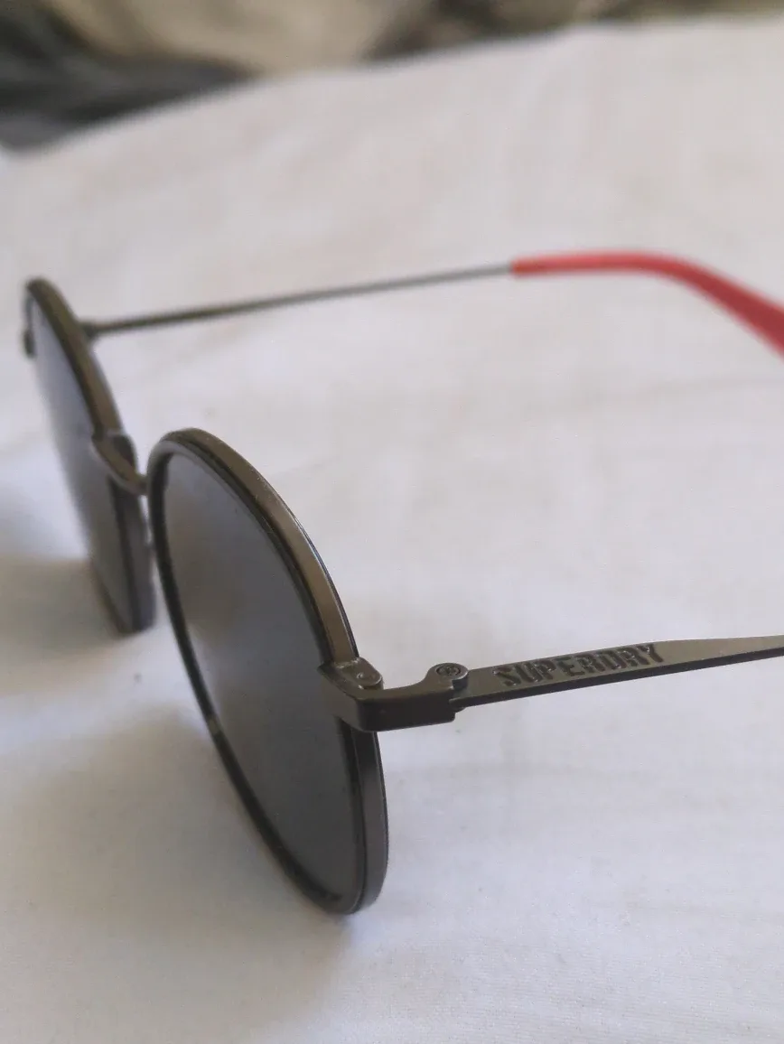Superdry Sunglasses - Black Frame, Red Accents "#Cleanout image indicator(2)