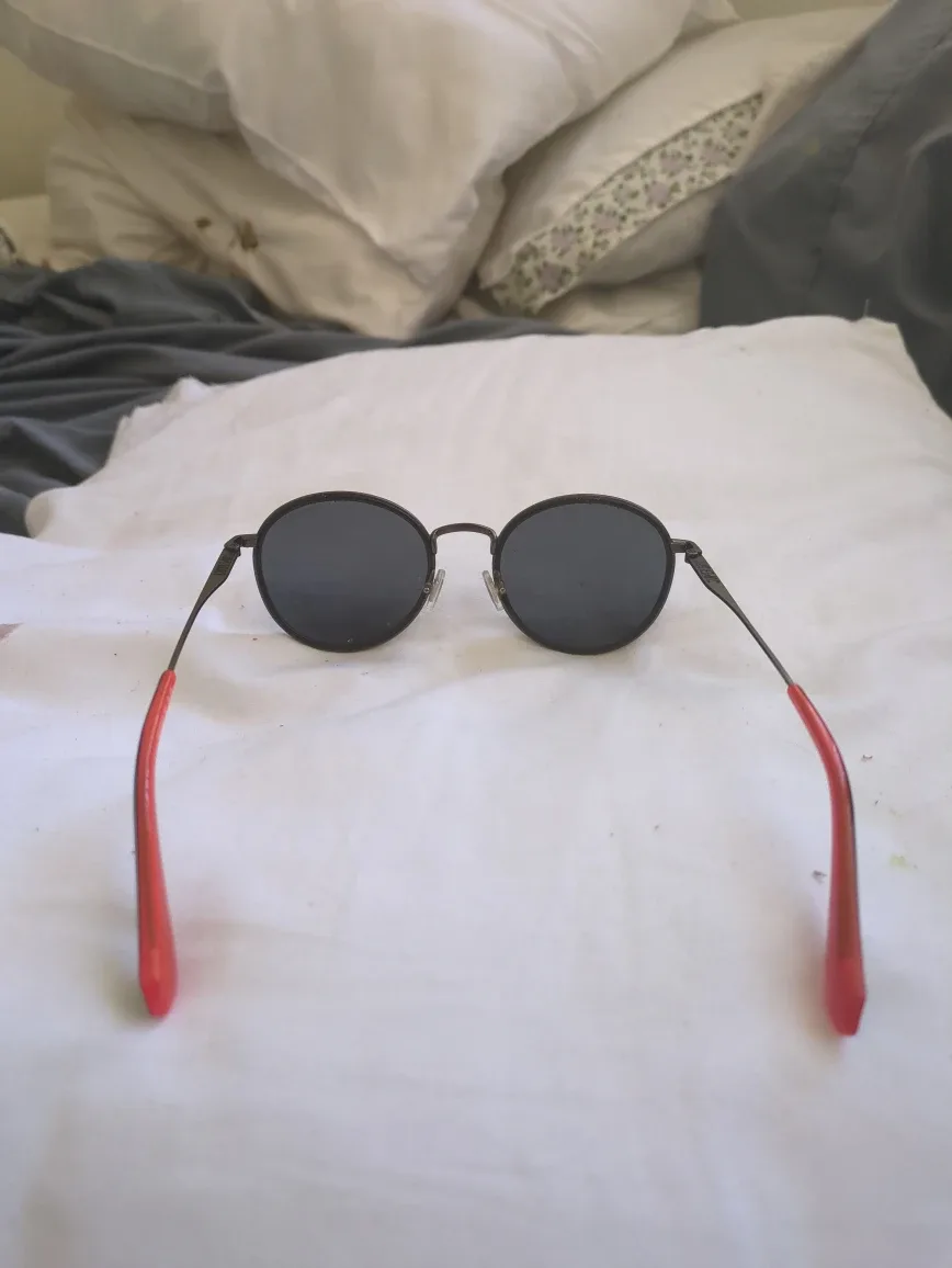 Superdry Sunglasses - Black Frame, Red Accents "#Cleanout image indicator(3)